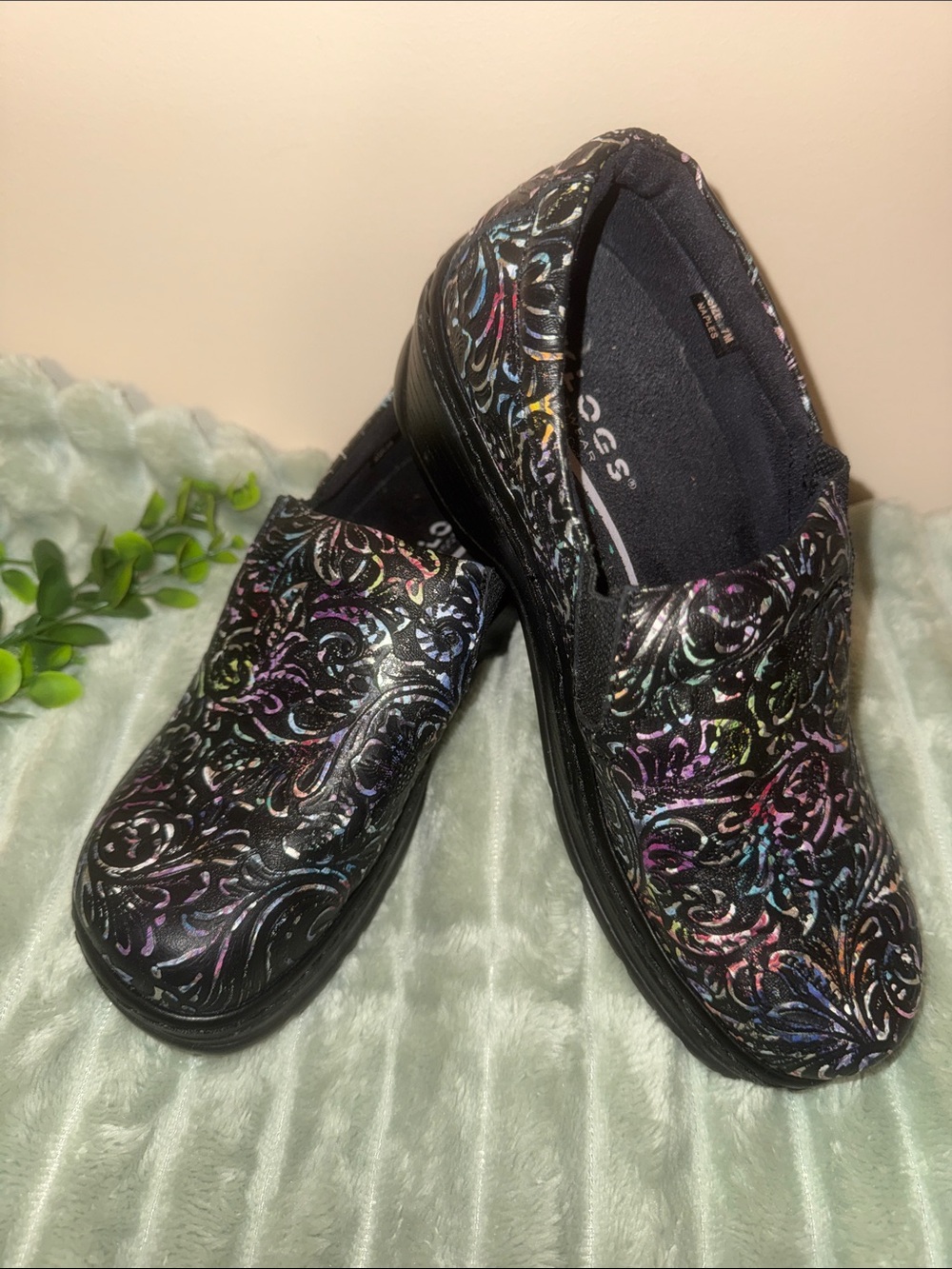 Klogs Footwear Black Slip-On Shoes with Multicolor Swirl Accents